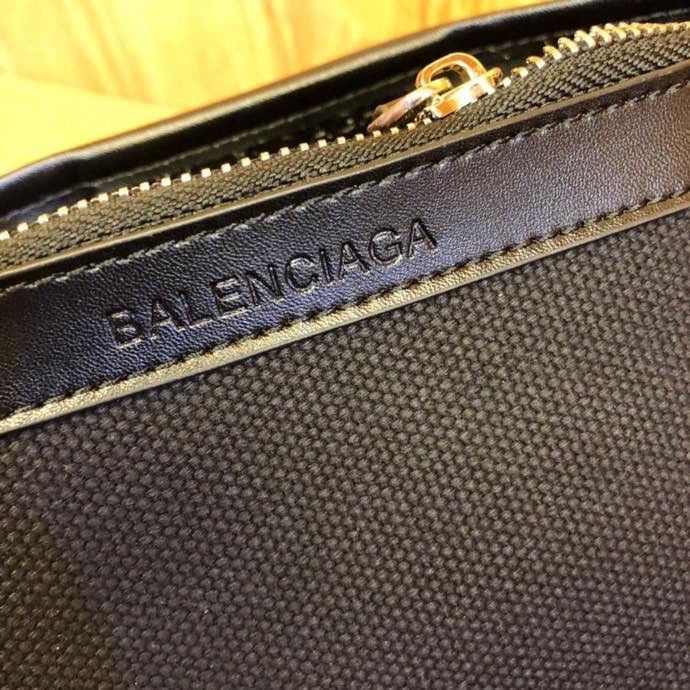 BALENCIAGA バレンシアガ トートバッグ26 navy cabas tote ブラック