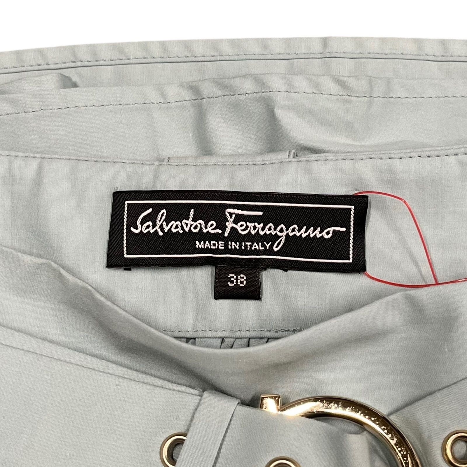 サルヴァトーレフェラガモ Salvatore Ferragamoフレア スカートライト 