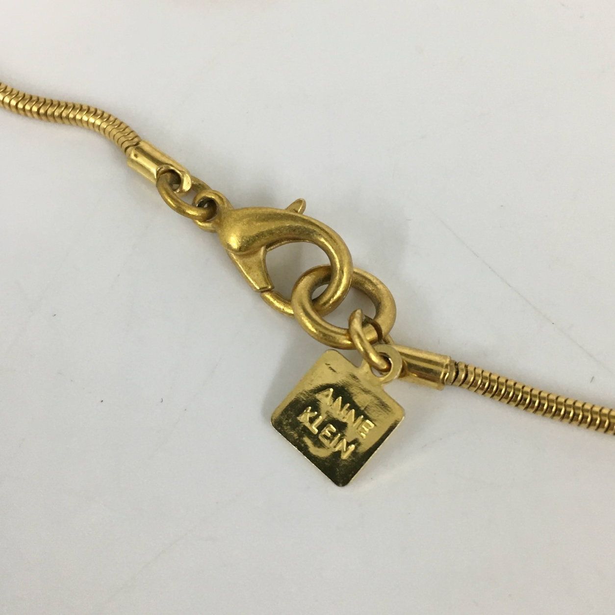 アンクライン ANNE KLEIN ネックレス AK 獅子モチーフ ゴールド