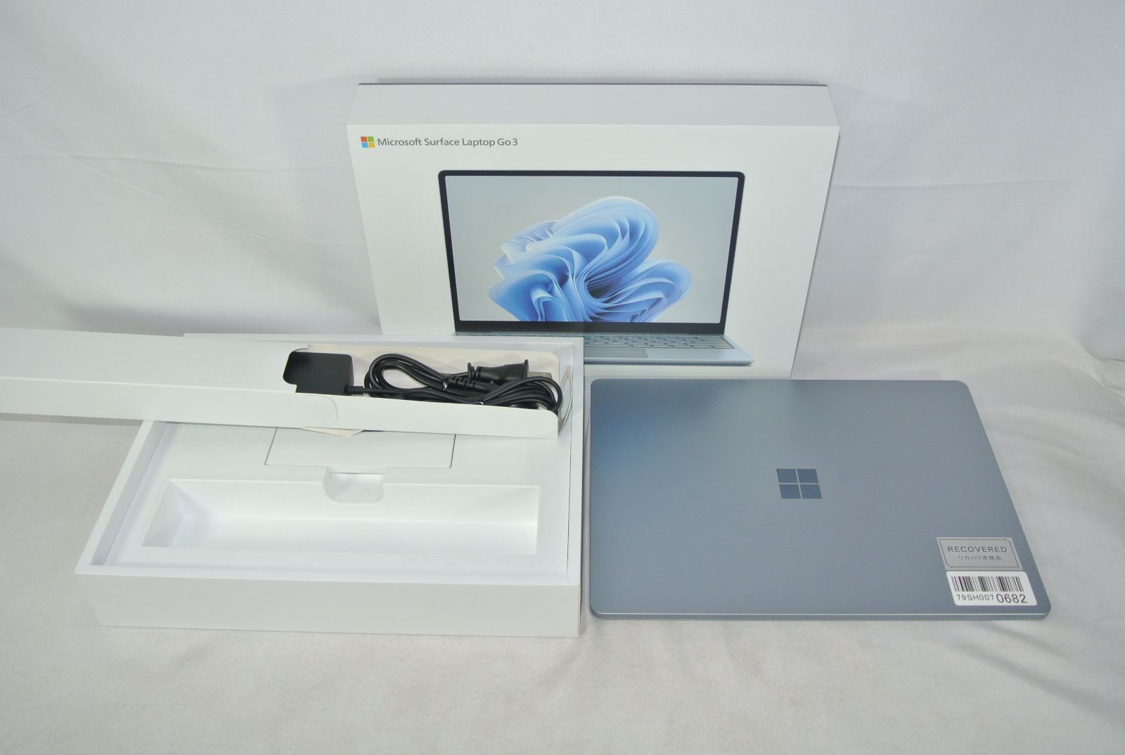 展示美品 Surface Laptop Go 3 アイスブルー Core i5-メルカリ