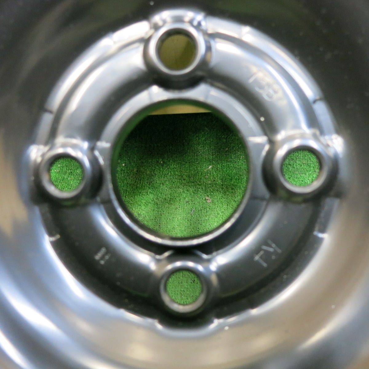 送料無料] 新車外し☆ホンダ GK フィット 純正 スチール