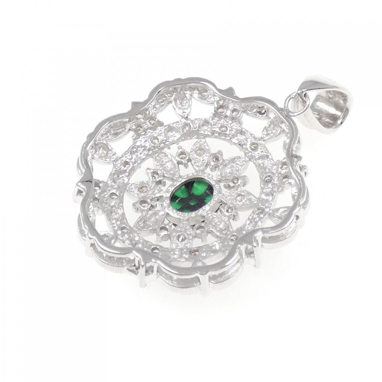 K18WG トラピッチェエメラルド ペンダント 0.866CT