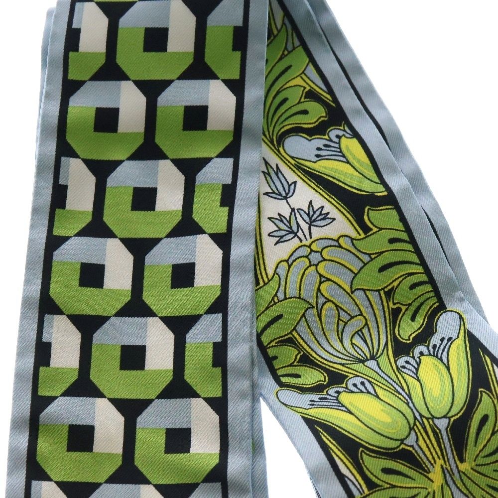 素敵な (プラダ) PRADA Silk 総柄シルクスカーフ プリントツイル Scarf 小物
