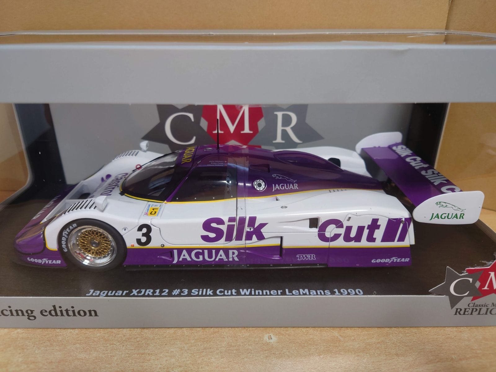 1/18 ジャガー XJR-12 #3 Silk Cut ルマン 1990 優勝 Jaguar CMR