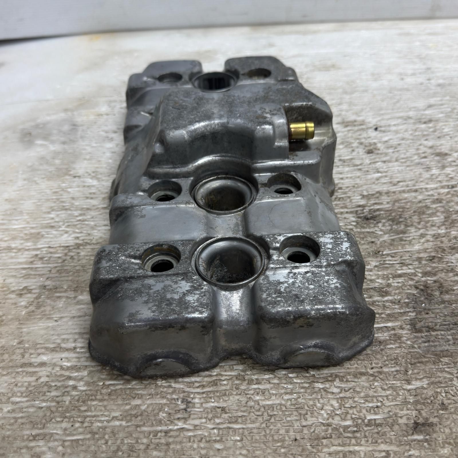 HONDA CB400SF NC31 シリンダーヘッドカバー ホンダ BRIGHTFACE_UK