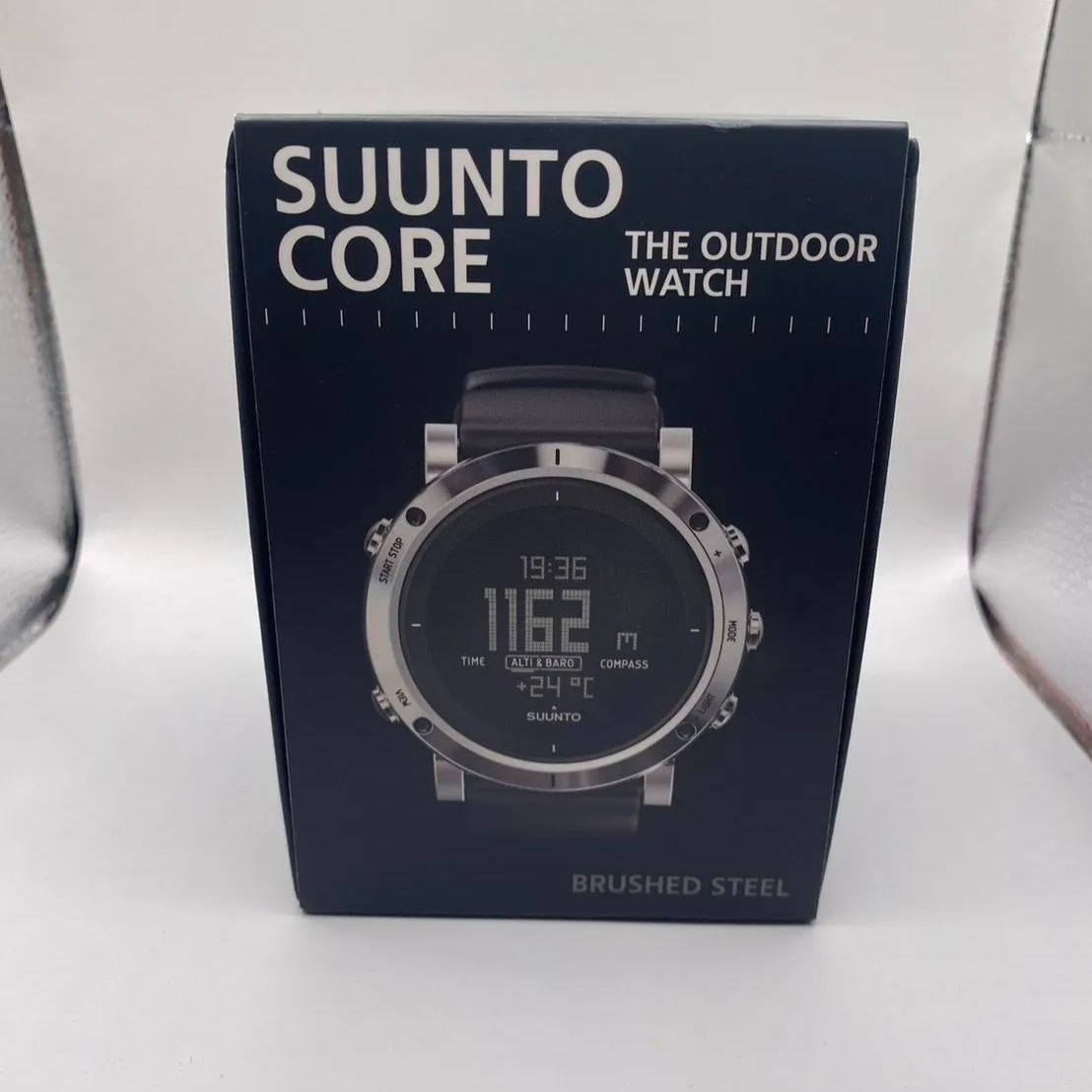 SUUNTO　CORE　BRUSHED　STEEL　スントコア　ブラッシュド　スティール　時計　OutdoorWatch　アウトドアウォッチ　 デジタル時計　クロノグラフ　メンズ　コンパス 腕時計　ウオッチ　メンズ　レディース　BLACK　カジュアル