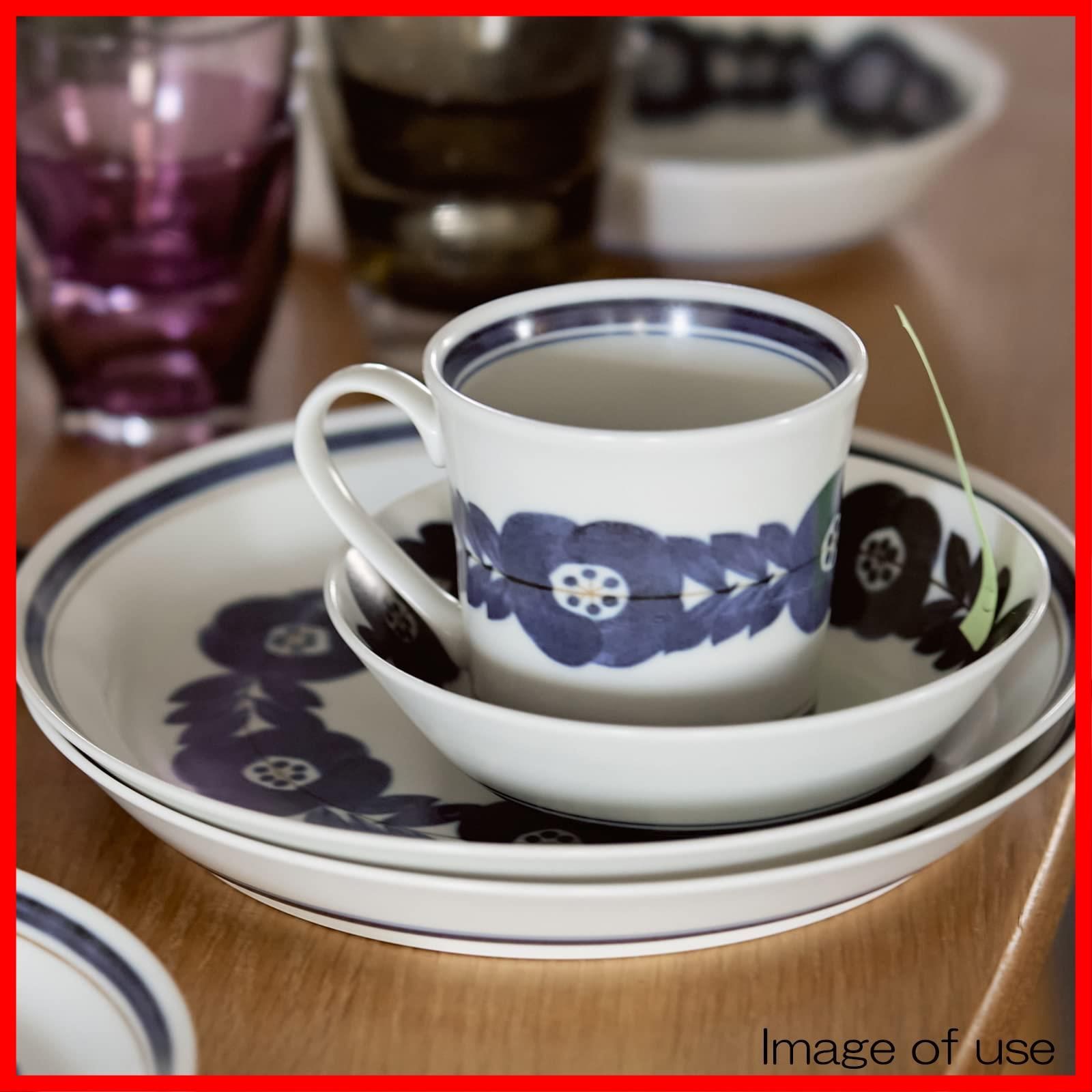 有田焼　深川製磁 青い花柄の皿 直径約27cm 有田焼 深川製磁 青い花柄の皿 直径約27cm 有田焼 深川製磁