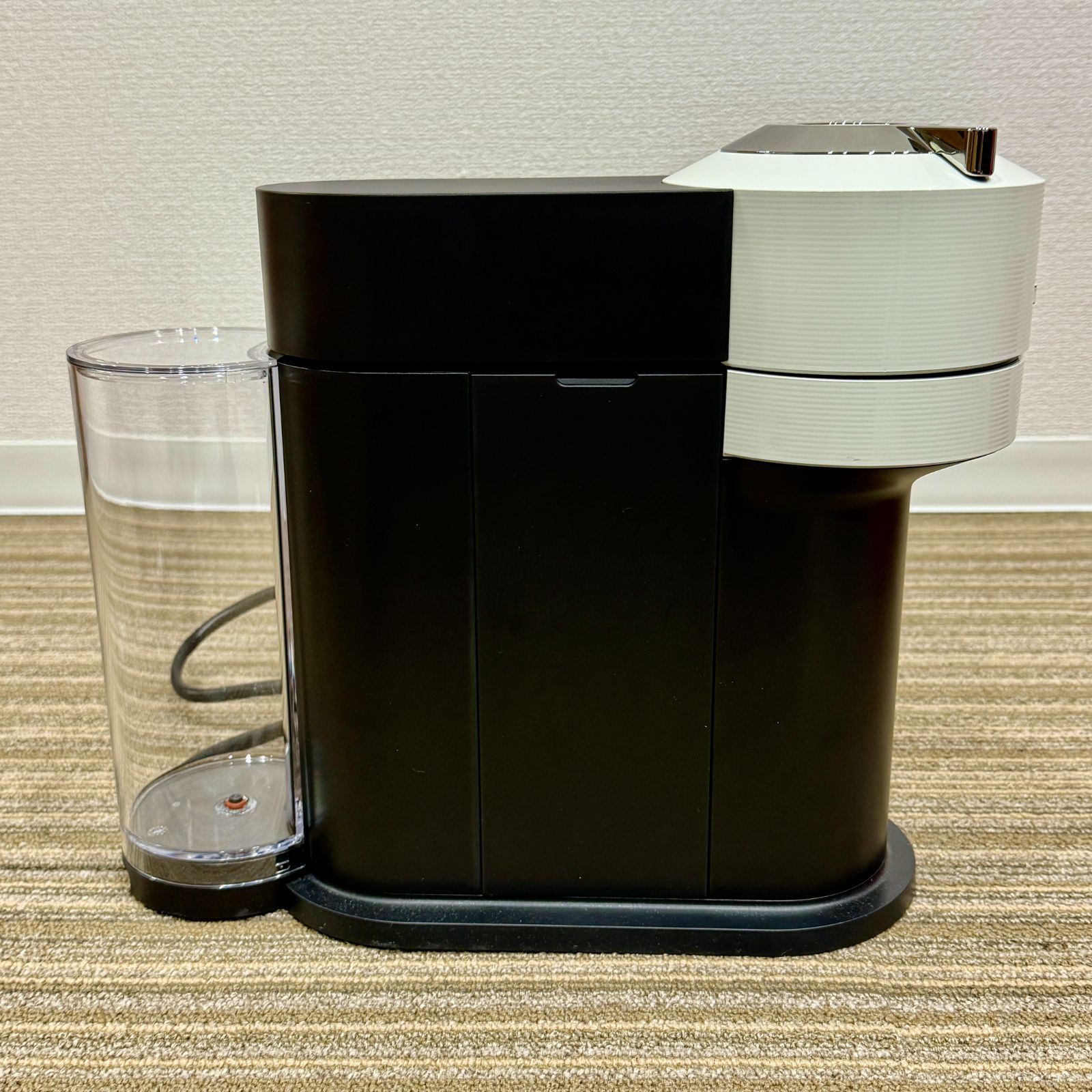 2023年製    ネスプレッソ ヴァーチュオ ネクスト 美品】ネスプレッソ コーヒーメーカー ヴァーチュオ ネクスト
