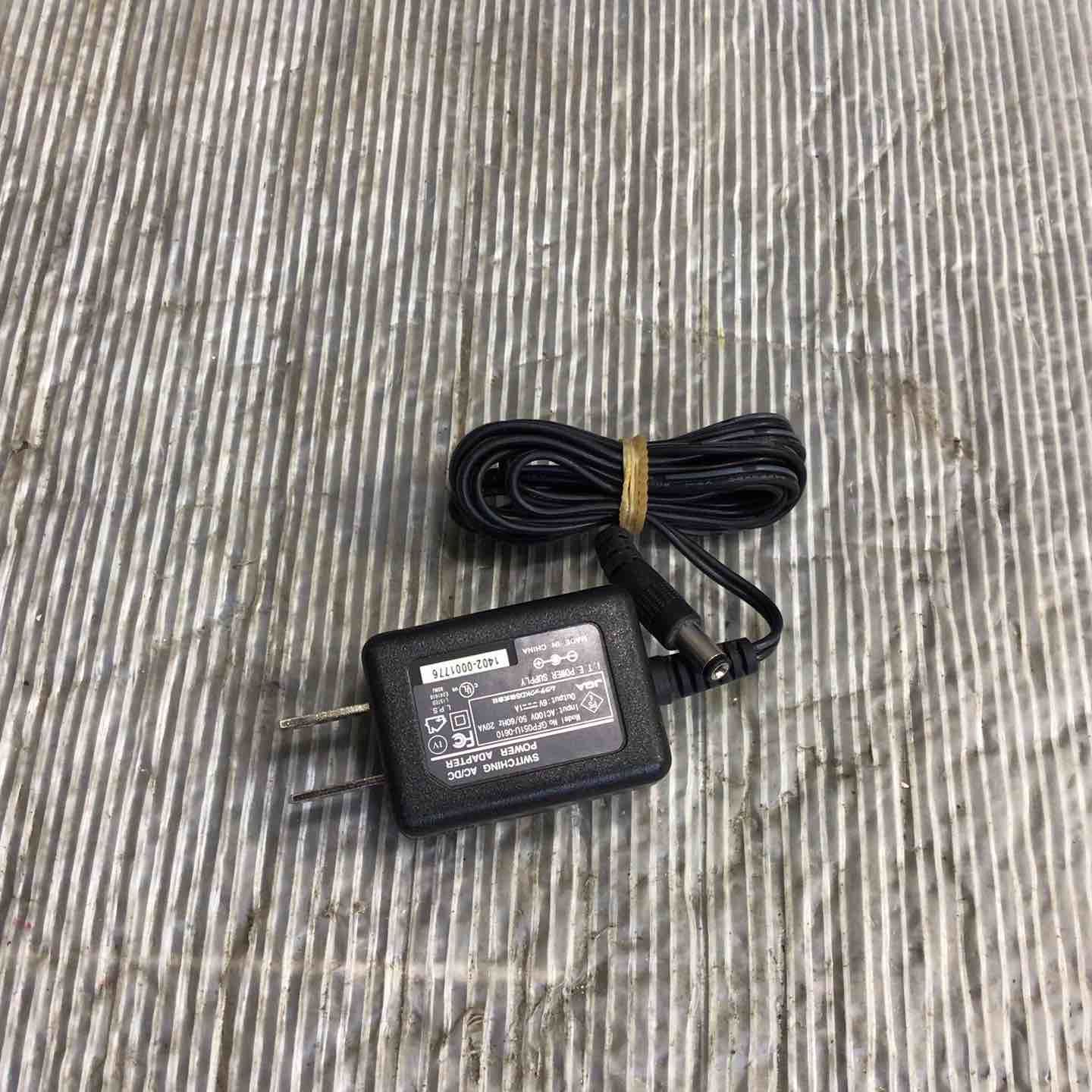 KDS 水平|垂直レーザー墨出し器