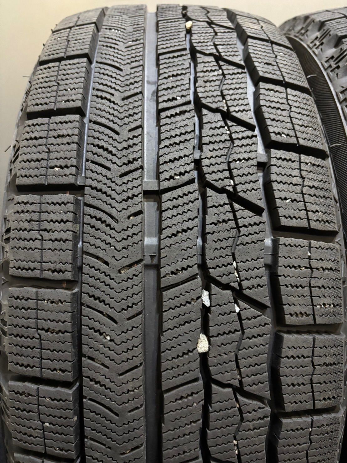 スタッドレス