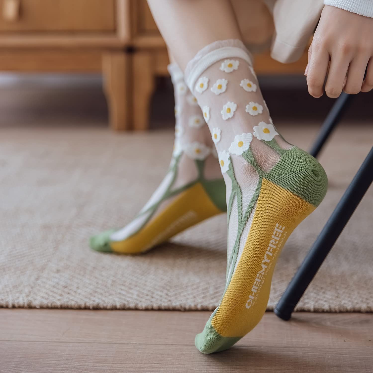 デート 通学 5足セット 通勤 綿底 薄手 レディース 靴下 お洒落 女性用くつした 22-25 cm 透明 花柄靴下 黒 かわいいレース シースルーソックス 春夏用 Socks Tinn Shinn