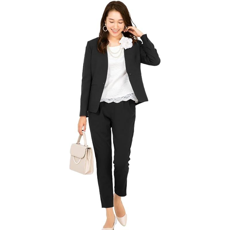 美品☆ カデュネ ツイードノーカラージャケット 金ボタン ホワイト系