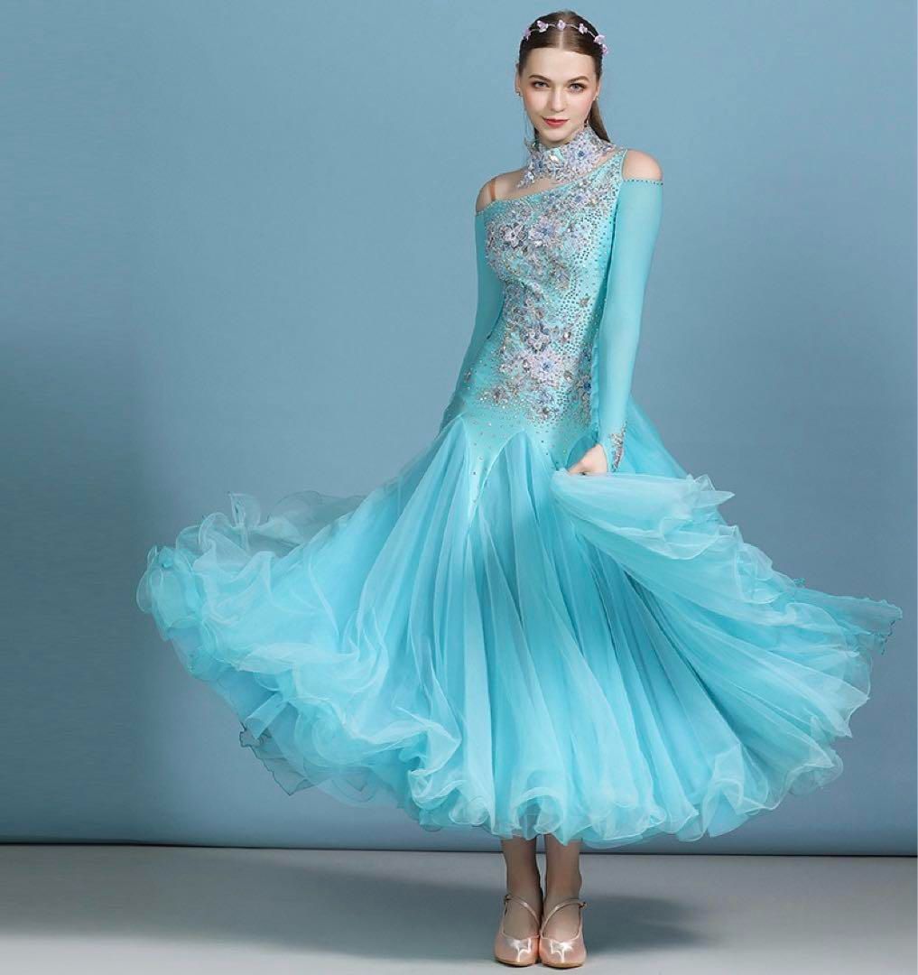 デモにも 胸パット付き