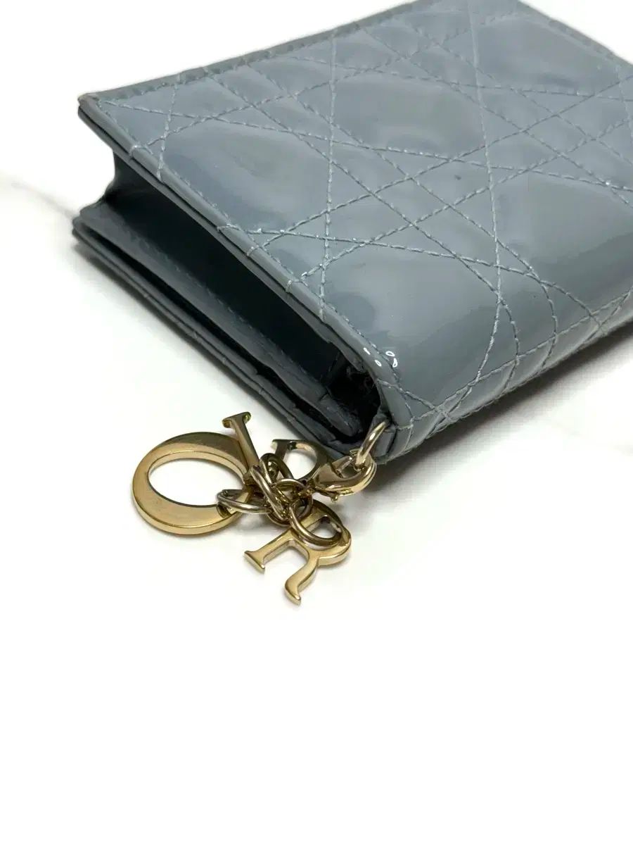Dior【正規品】レディディオール カナージュ パテントレザーウォレット Christian Dior クリスチャンディオール レディディオール
