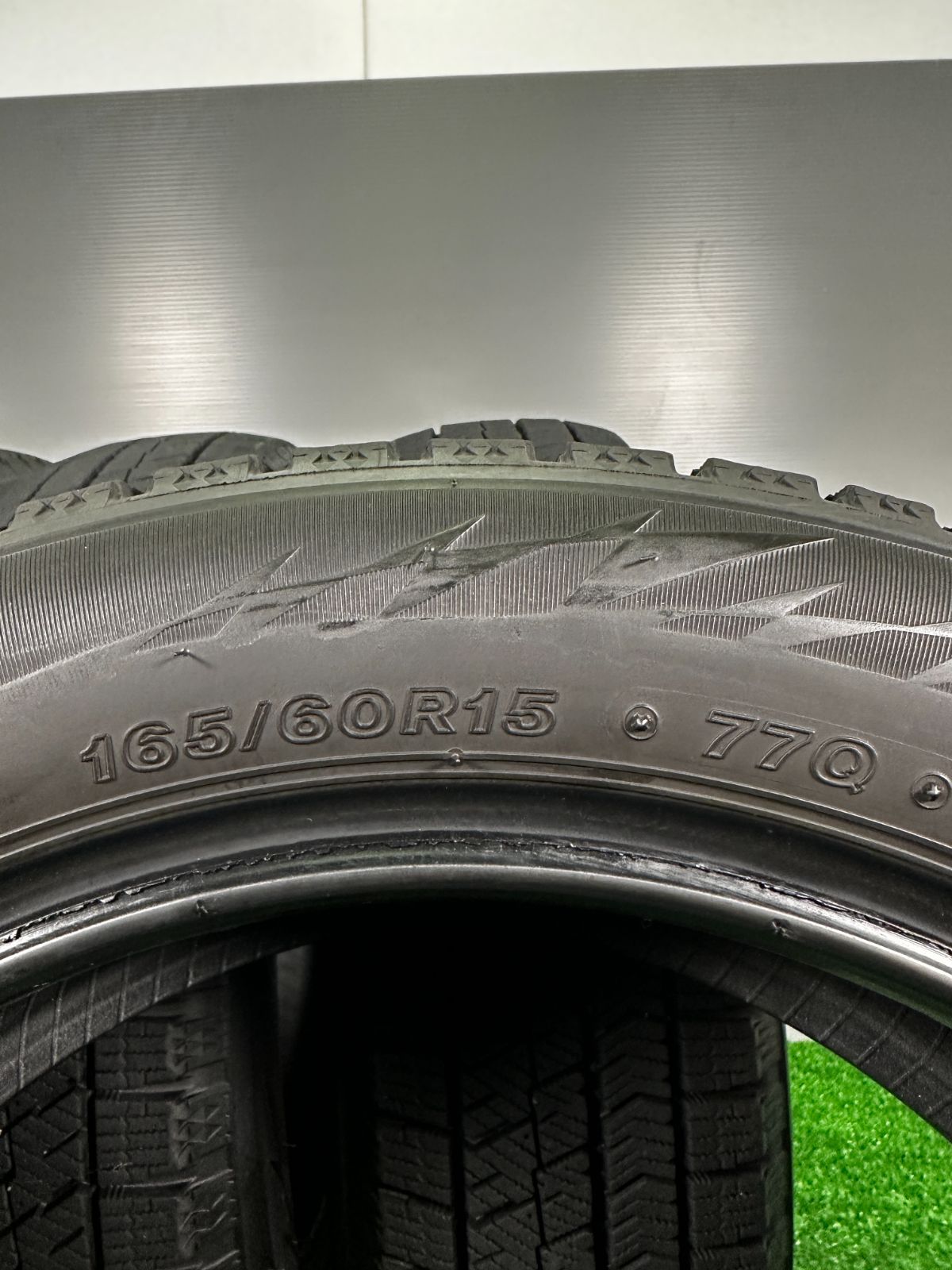 ブリヂストン VRX2