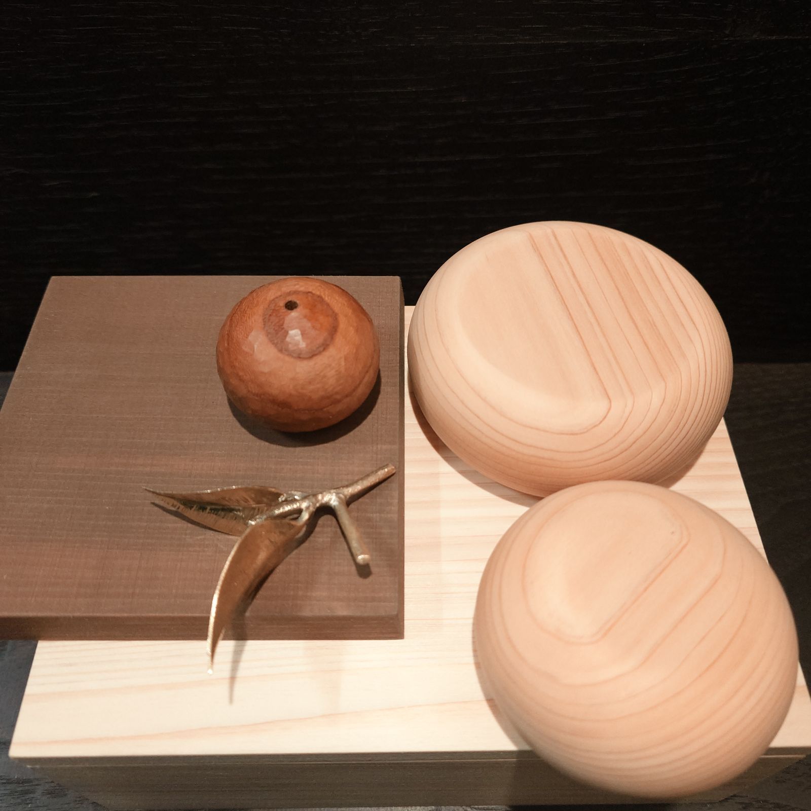 小 木箱入り