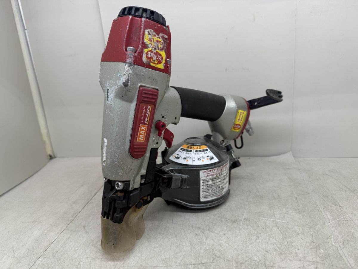 エア釘打ち機 コイルネイラ