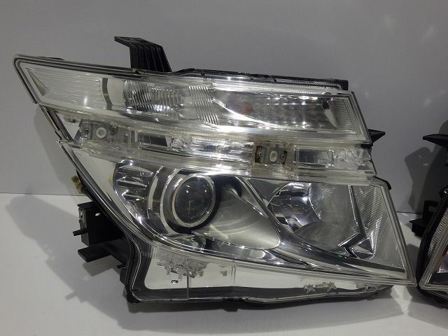 エルグランド E52 TNE52 HID ヘッドライト左右セット エルグランド E52