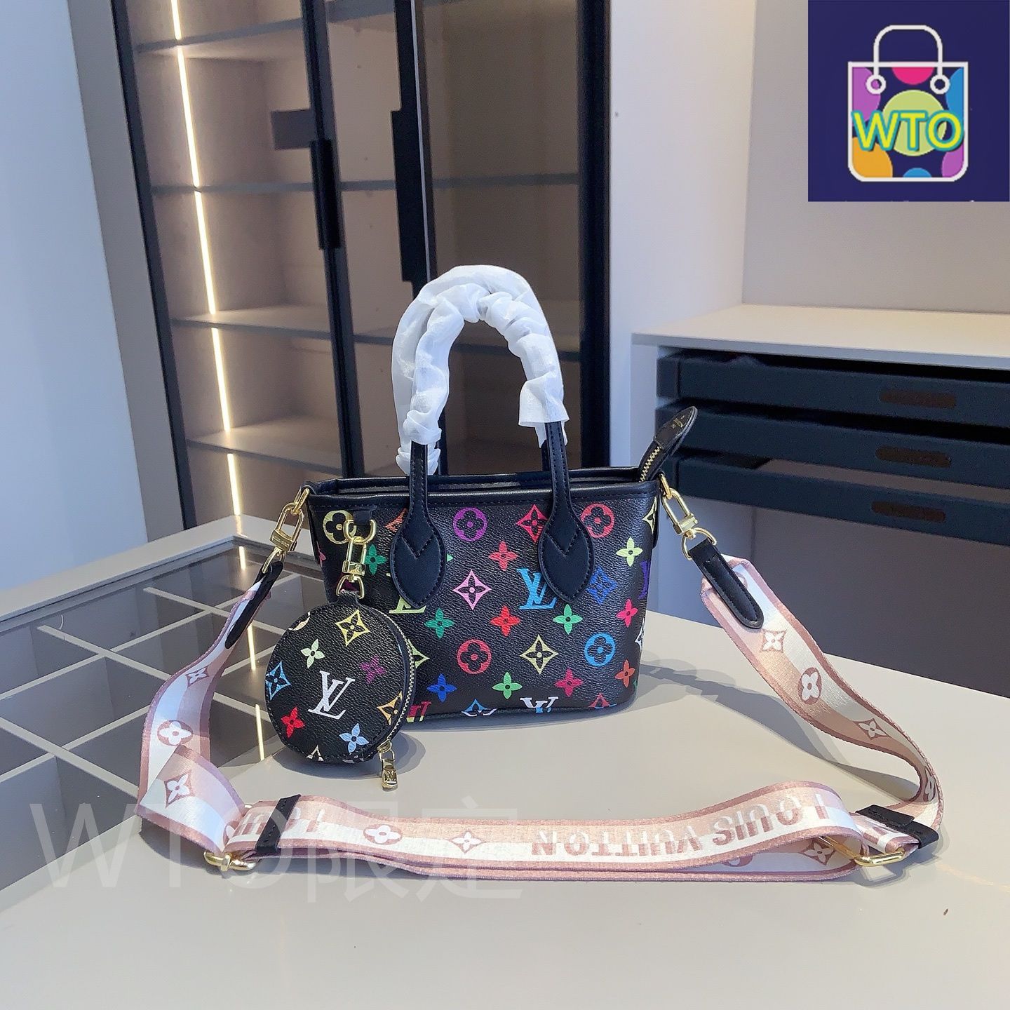 ヴィヴィアンウエストウッド ペンケース トラベルタグプリント柄 国