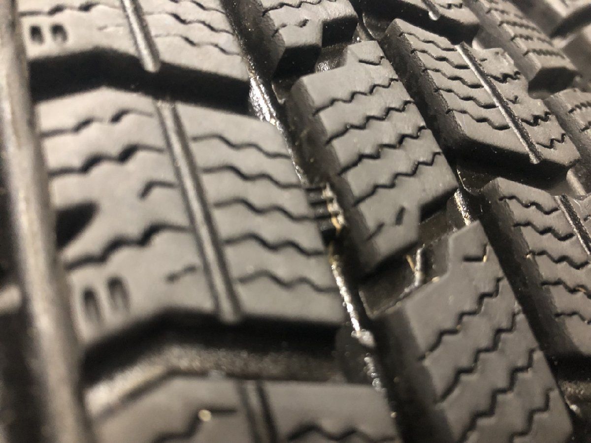 GOODYEAR ICENAVI7 175/70R14 14インチ スタッドレス 4本 21年製 バリ GOODYEAR ICENAVI7 175/70R14 14インチ スタッドレス 4本 21年製 バリ