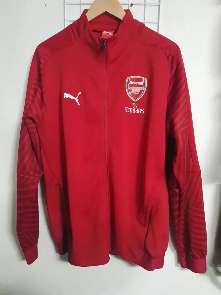 【雷市場（ポンジャン）商品韓国直送】 PUMA(プーマ) アーセナルFC ジップアップ 105XL