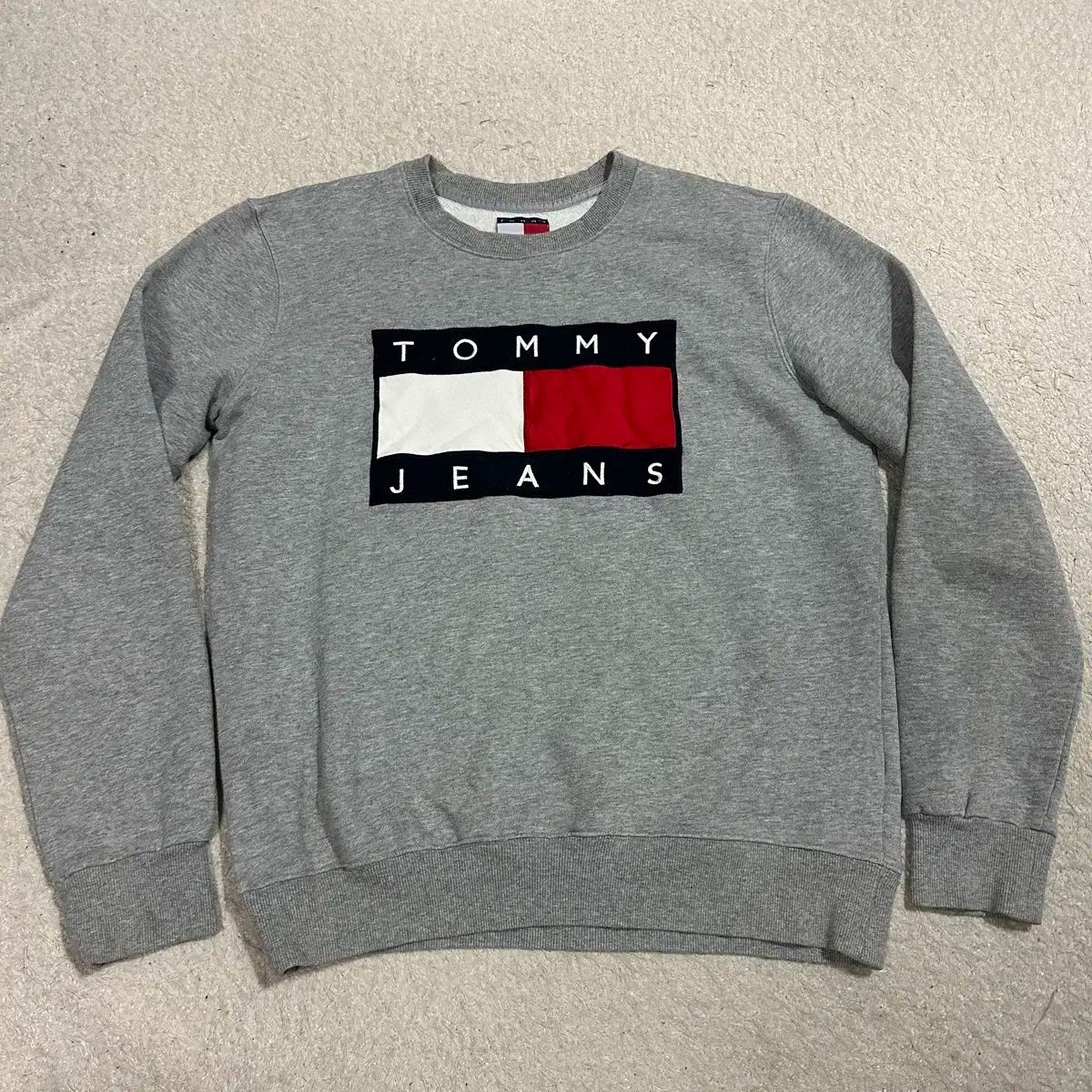 【雷市場（ポンジャン）商品韓国直送】 Tommy Hilfiger(トミーヒルフィガー) パーカー ビッグロゴ 裏起毛 L 100