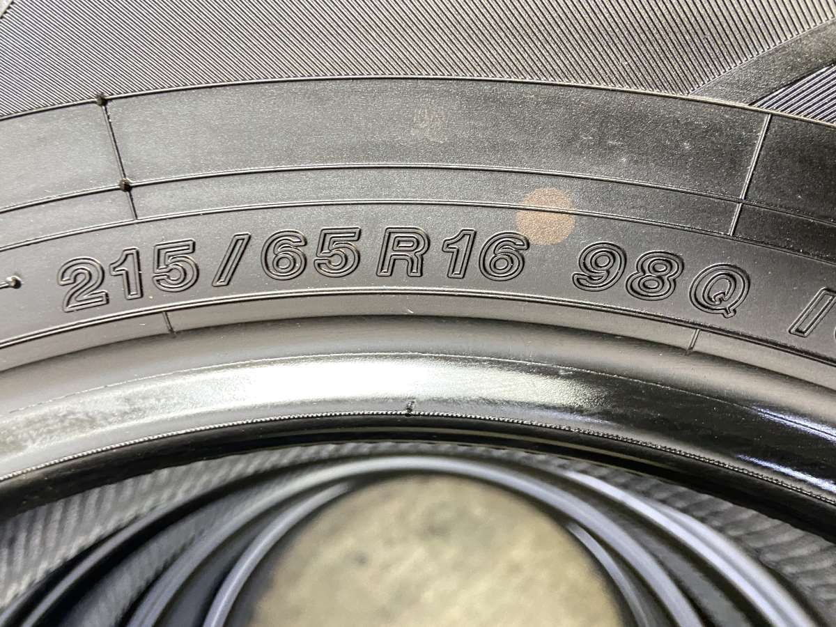 215/65R16 ヨコハマ アイスガード iG60 中古タイヤ スタッドレスタイヤ 