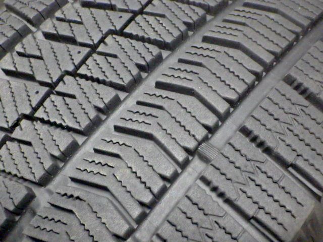 SP590 F◆ ● 製造 8部山●BS BLIZZAK VRX2●215 55R17●4本 FFCRYSTALESIA_COM