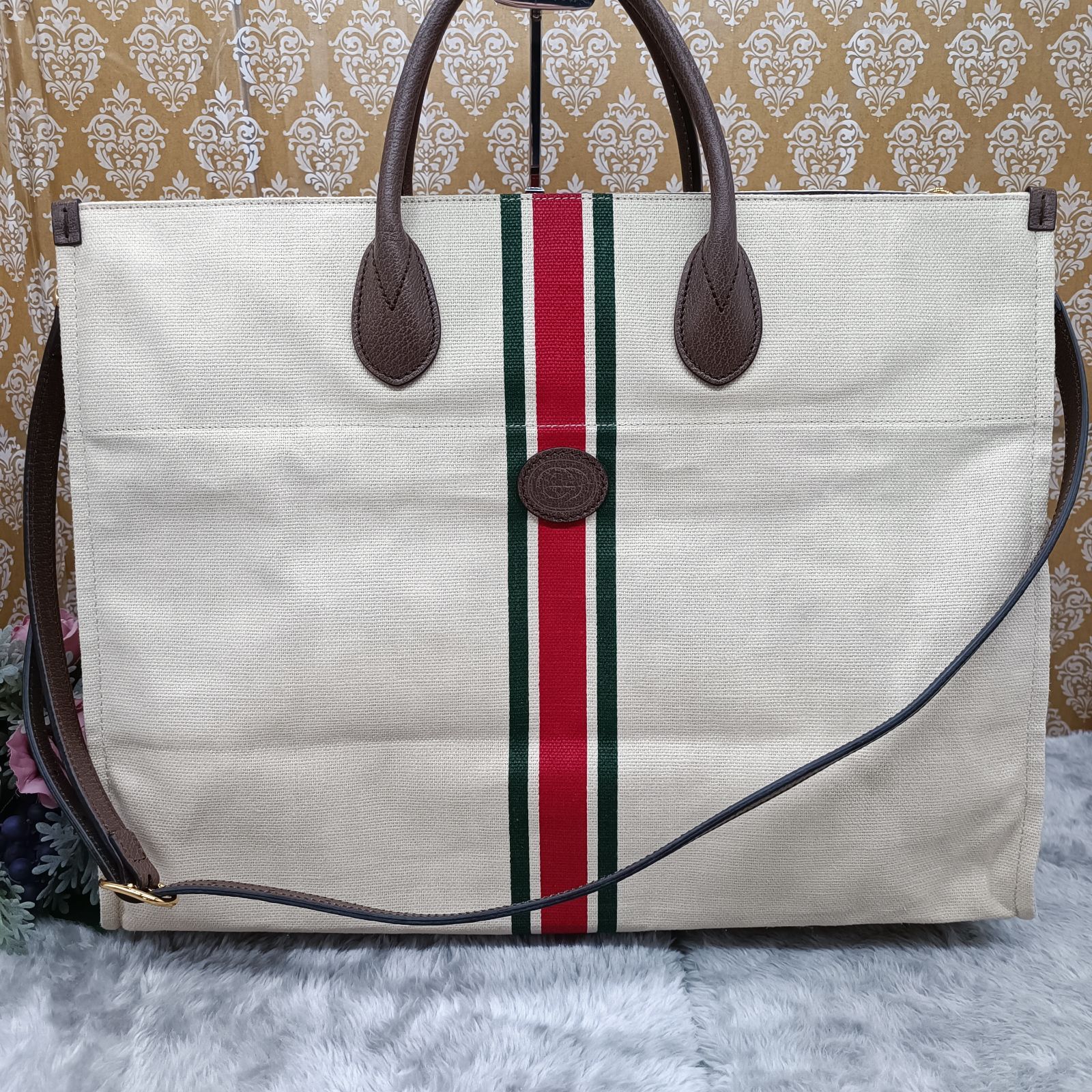 GUCCI 》 グッチ ラゲージ トートバッグ ラージサイズ Towards GUCCI 》 グッチ ラゲージ トートバッグ ラージサイズ Towards