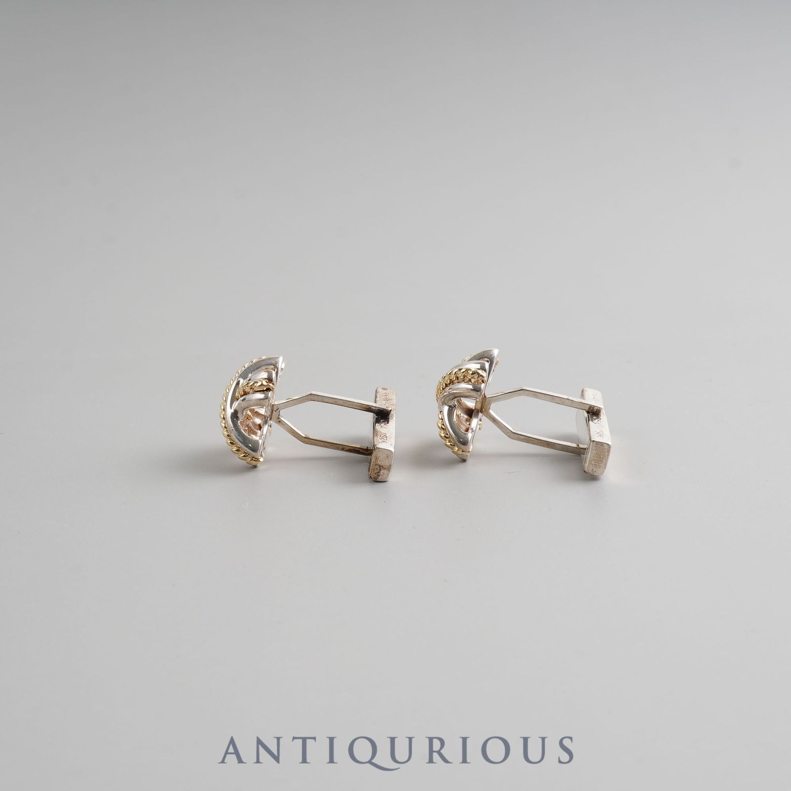 美品 TIFFANY&Co. ティファニー カフス シグネチャー SV925 Tiffany & Co. - 美品 ティファニー シグネチャー カフス SV925