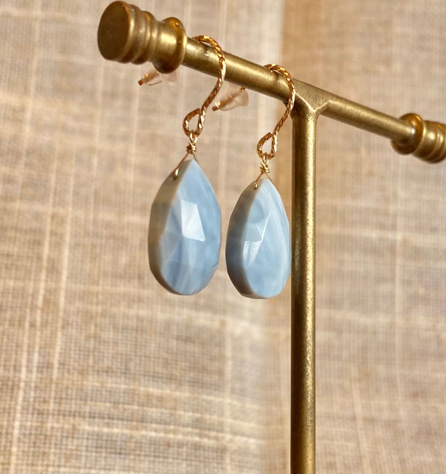 天然石 14kgf ブルーオパール ペアシェイプ シンプルピアス アレルギー  