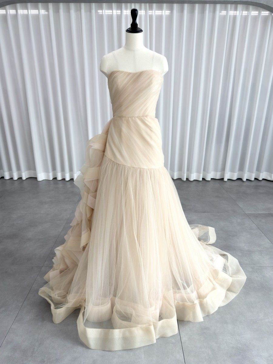 ホワイトバイヴェラウォン WHITE by VERA WANG ブラッシュフリル Aライン ウェディングドレス ベージュ ファーストオーナー フリル ベアトップ