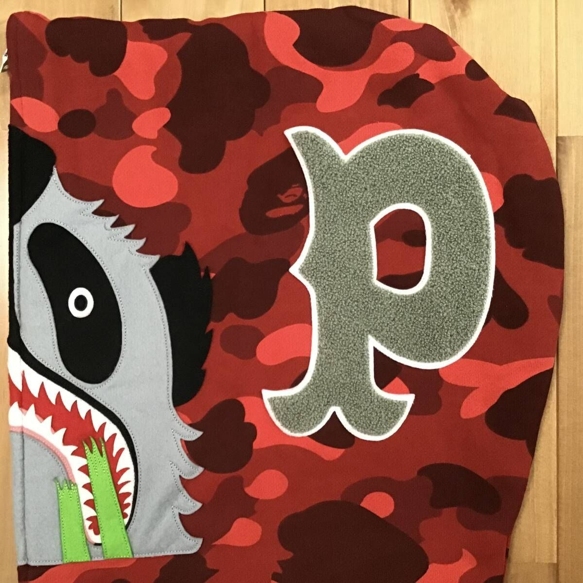 BAPE パンダパーカー　パンダ　2XL 赤　レッド A Bathing Ape Panda Full Zip Hoodie in Red – Oneness Boutique