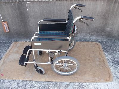 Miki 介助用 軽量 タイヤ新品 車椅子 MPCN-46JD