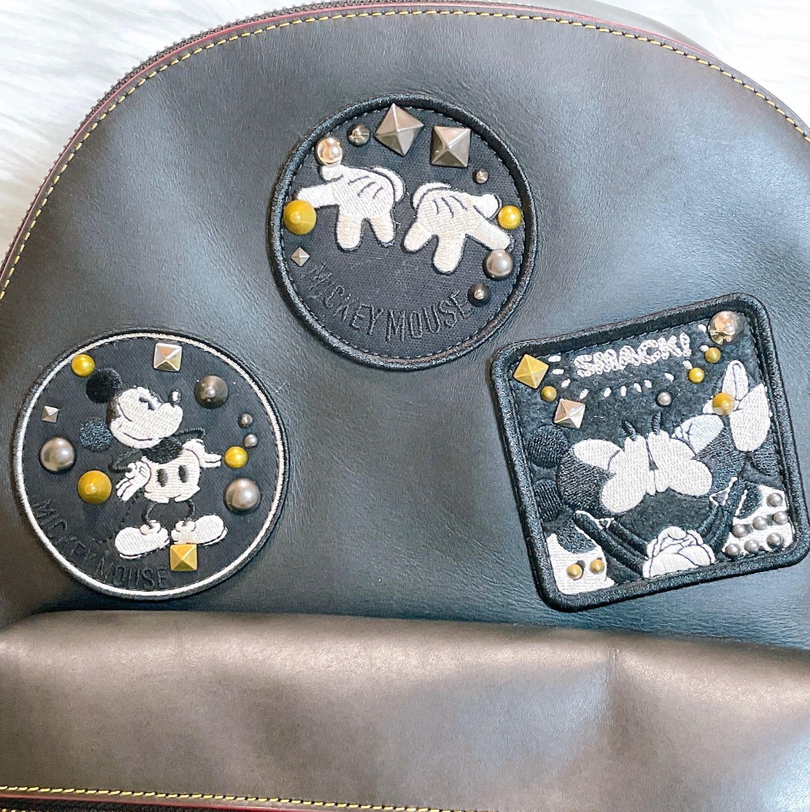 完売品✨コーチ　ディズニー　ミッキー パッチ バックパック　リュック　レザー　黒 完売品 極稀少 コーチ ディズニー ミッキー パッチ バックパック