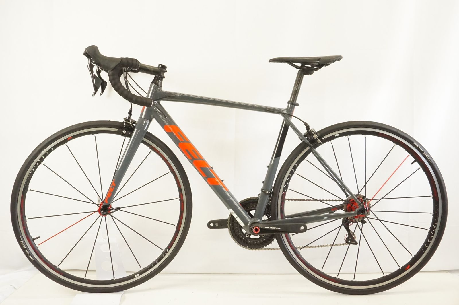 FELT 「フェルト」 FR30 2019年モデル ロードバイク