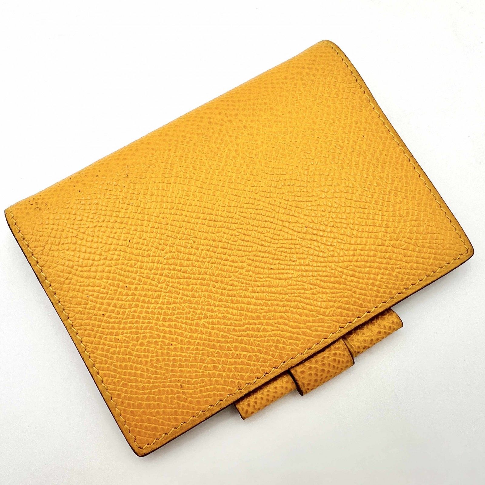 クシュベル イエロー