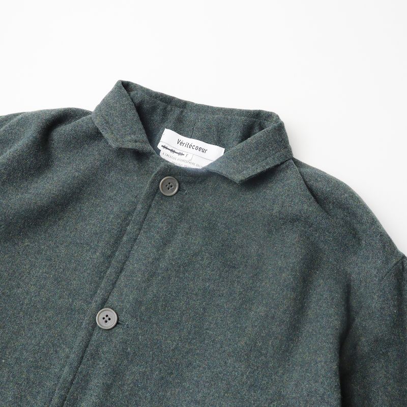 美品 veritecoeur ヴェリテクール 縮絨加工ジャケット モスグリーン