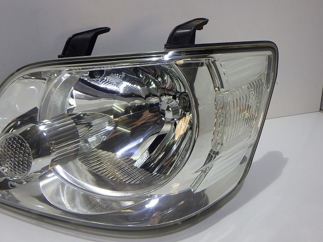 ヘッドライト左右