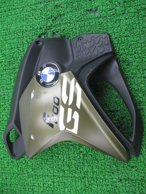 F800GS サイドカウル 左 4663　8529013 BMW 純正 中古 4663 8529013 カラマタメタリック タンクカバー シュラウド 割れ欠け無し