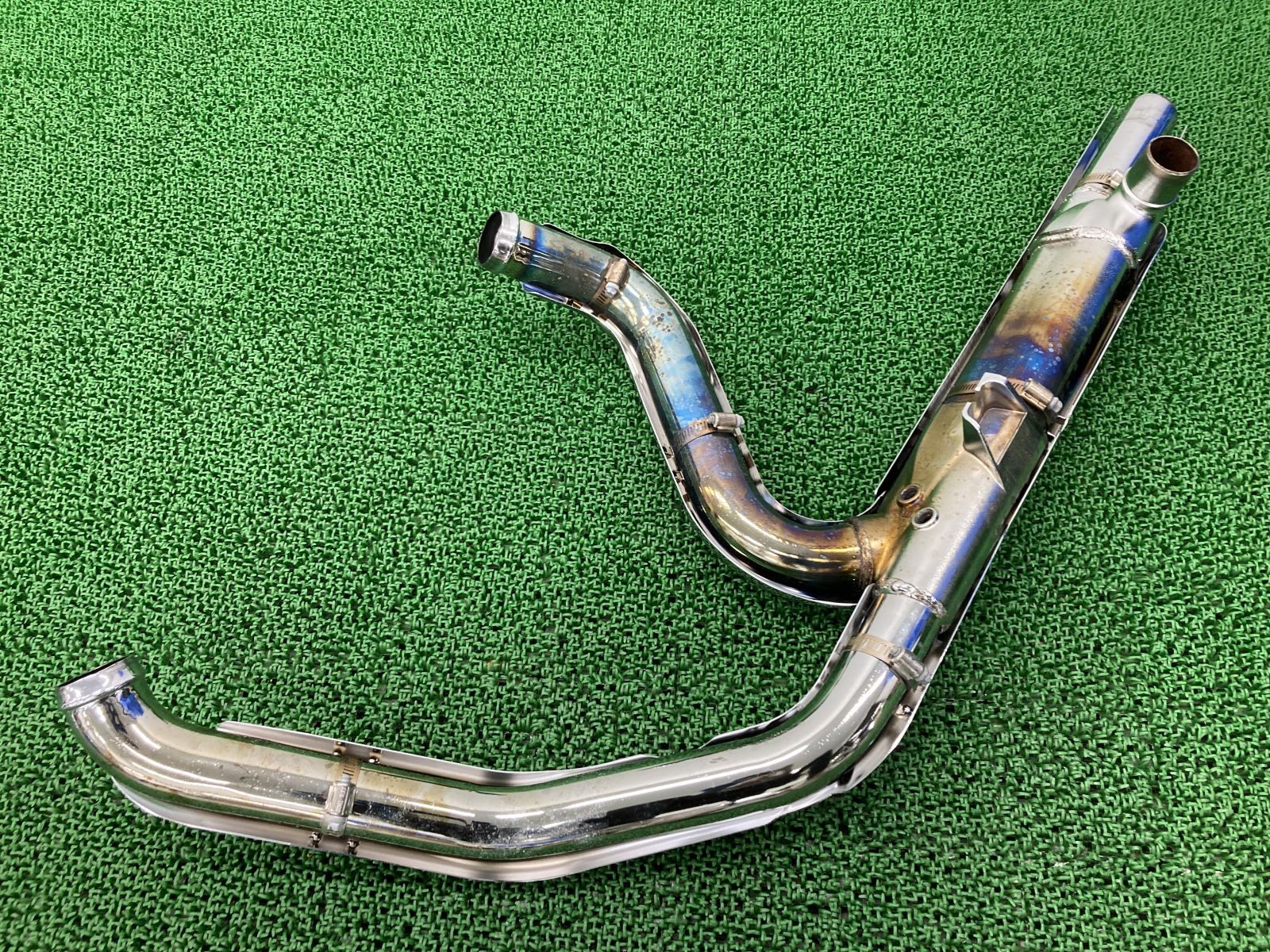 【中古】pc FLHTCU1580 エキパイマフラー 66855-10A ハーレー 純正 中古 バイク