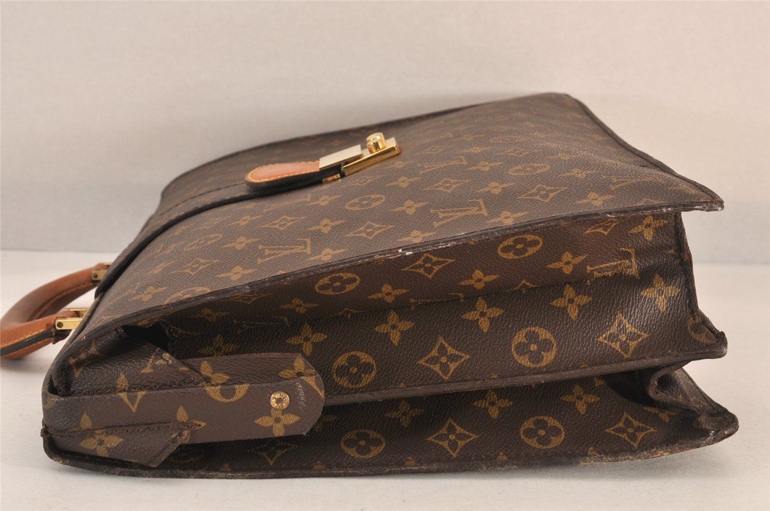 LOUIS VUITTON ルイヴィトン モノグラム セルヴィエット