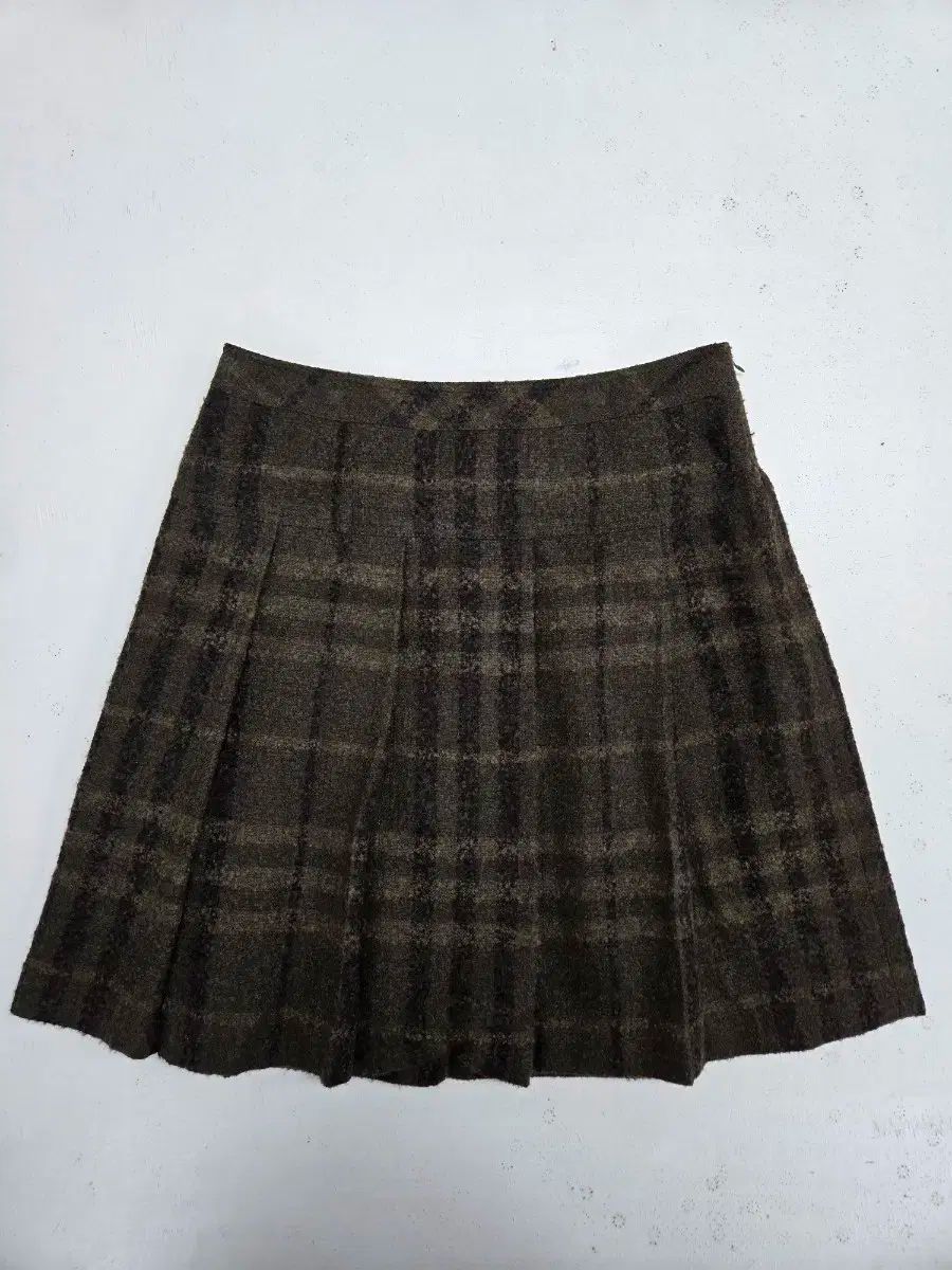バーバリー ウール チェック プリーツ スカート