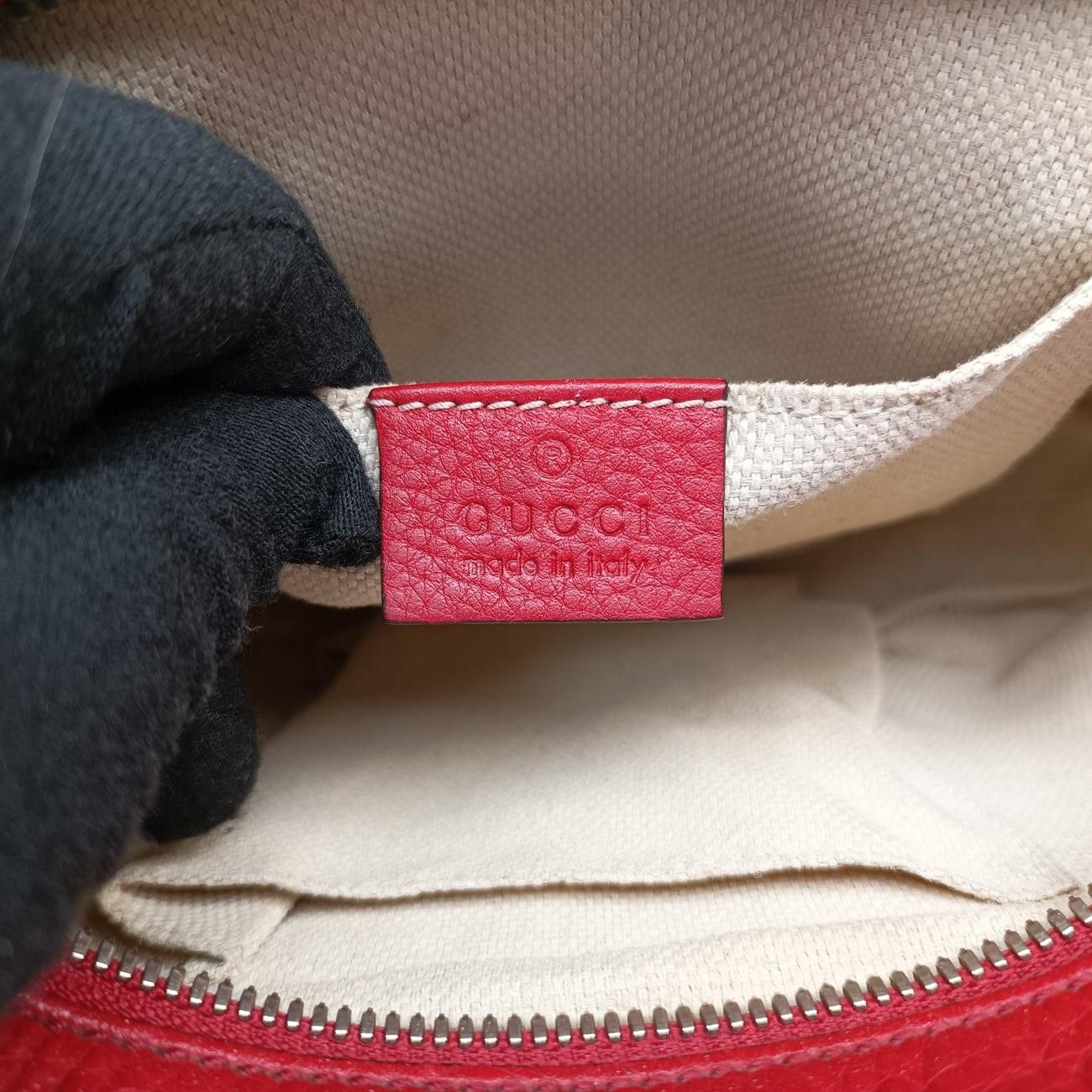 グッチGucciソーホーレッドレザー308364A018075943