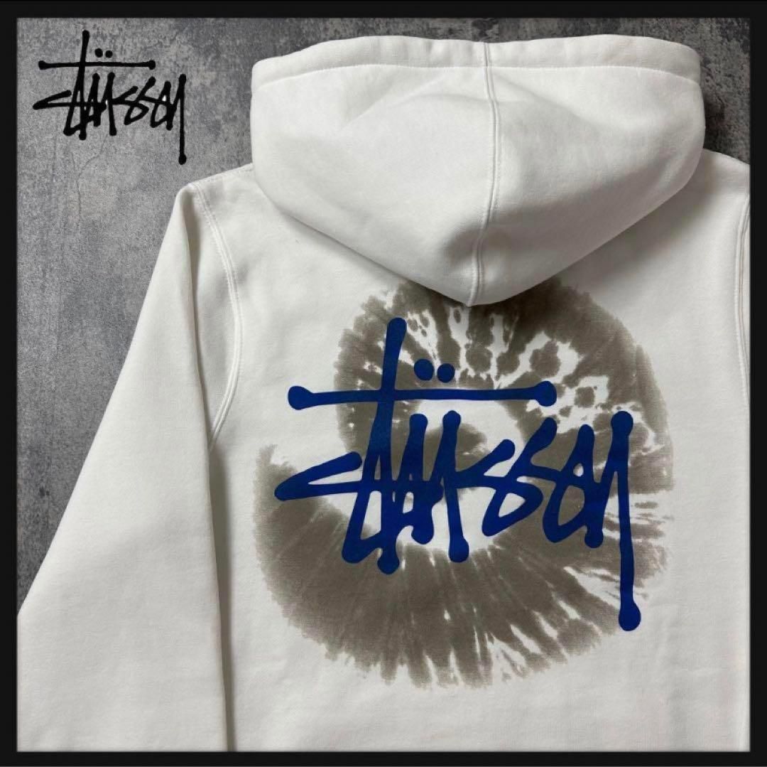 ステューシー　センター刺繍ロゴ　即完売モデル　パーカー　stussy 即完売モデルステューシー☆センター刺繍ロゴ 人気デザイン パーカー