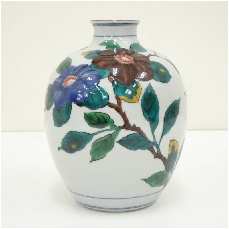 九谷焼　小壺「色絵鉄線花」三ツ井為吉作 九谷焼 小壺「色絵鉄線花」三ツ井為吉作 - メルカリ