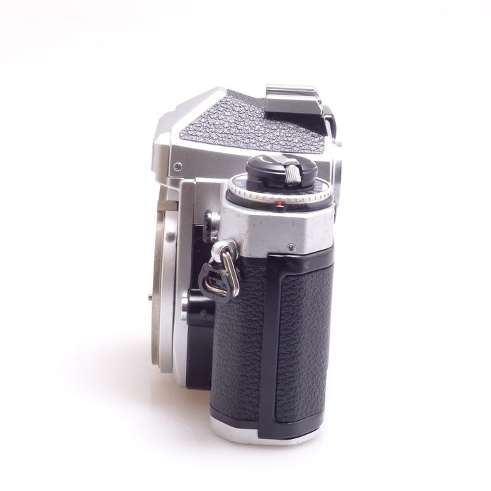 NIKON FE銀ボディ 中古】(ニコン) Nikon FE ボディ シルバー - メルカリ