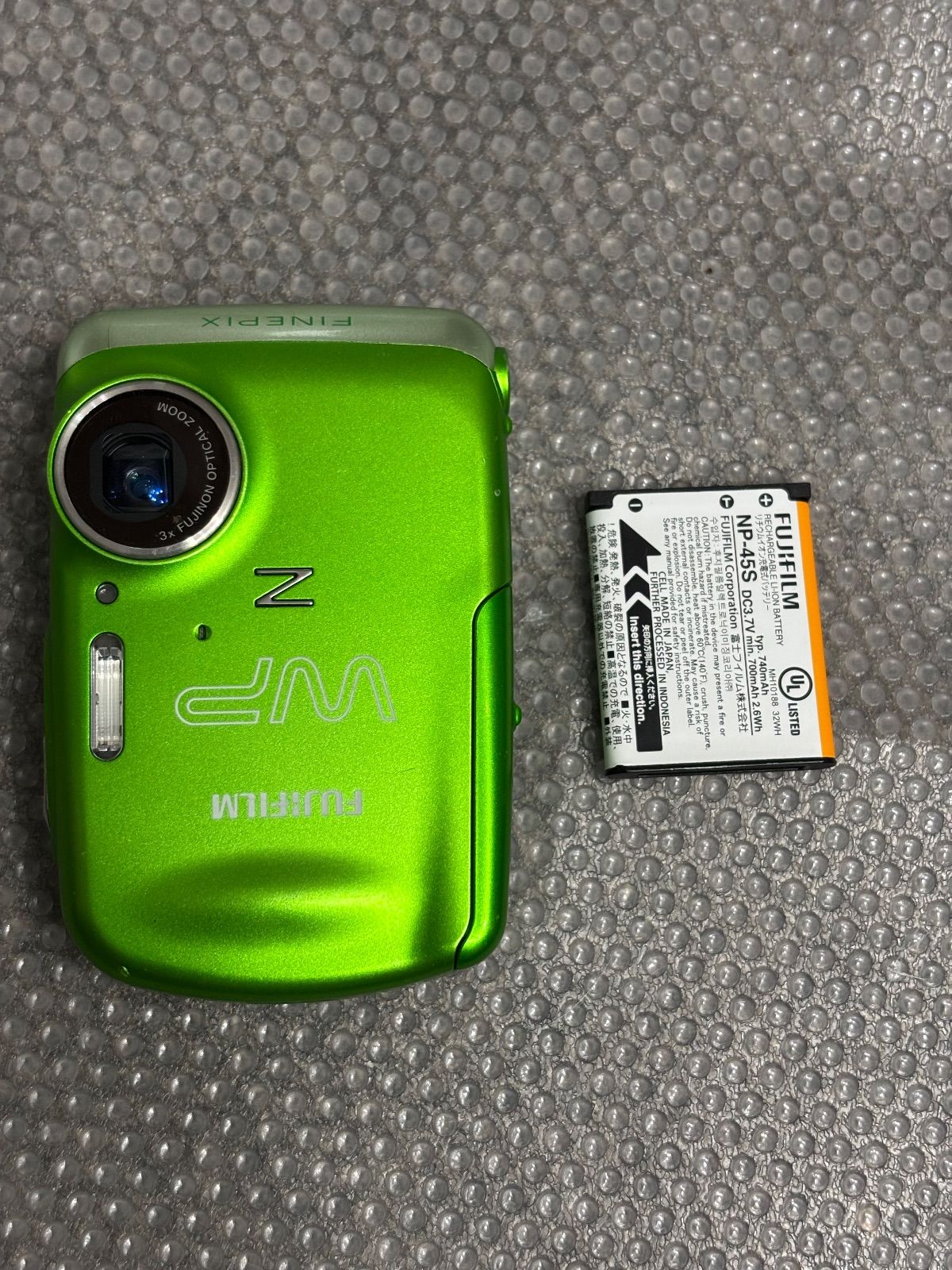FUJIFILM FINEPIX Z33WP 1051
