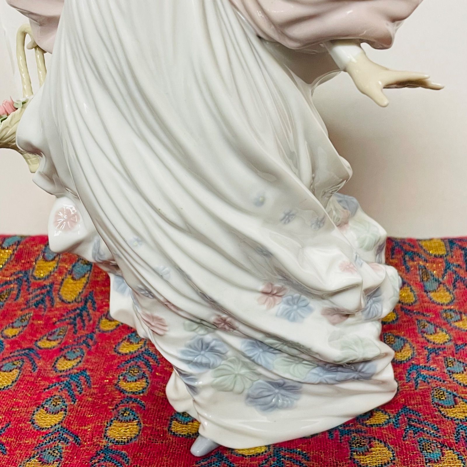 美品】リヤドロ LLADRO 陶器 春の輝き♡ - メルカリ