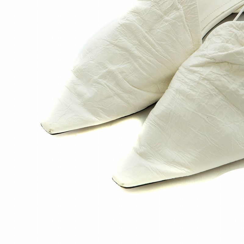 ポインテッドトゥ